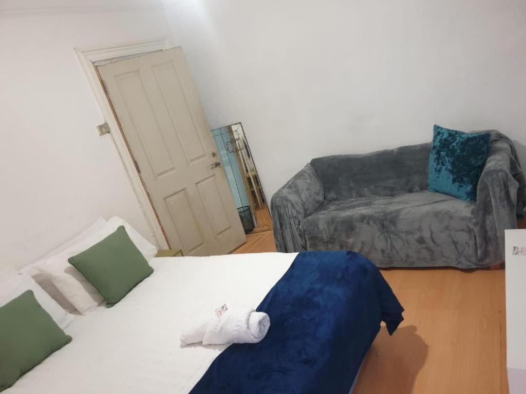 Guest House Balham, South London Spacious, Lambert, 6 Rooms Available Værelse billede