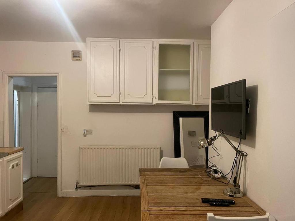 Guest House Balham, South London Spacious, Lambert, 6 Rooms Available Eksteriør billede